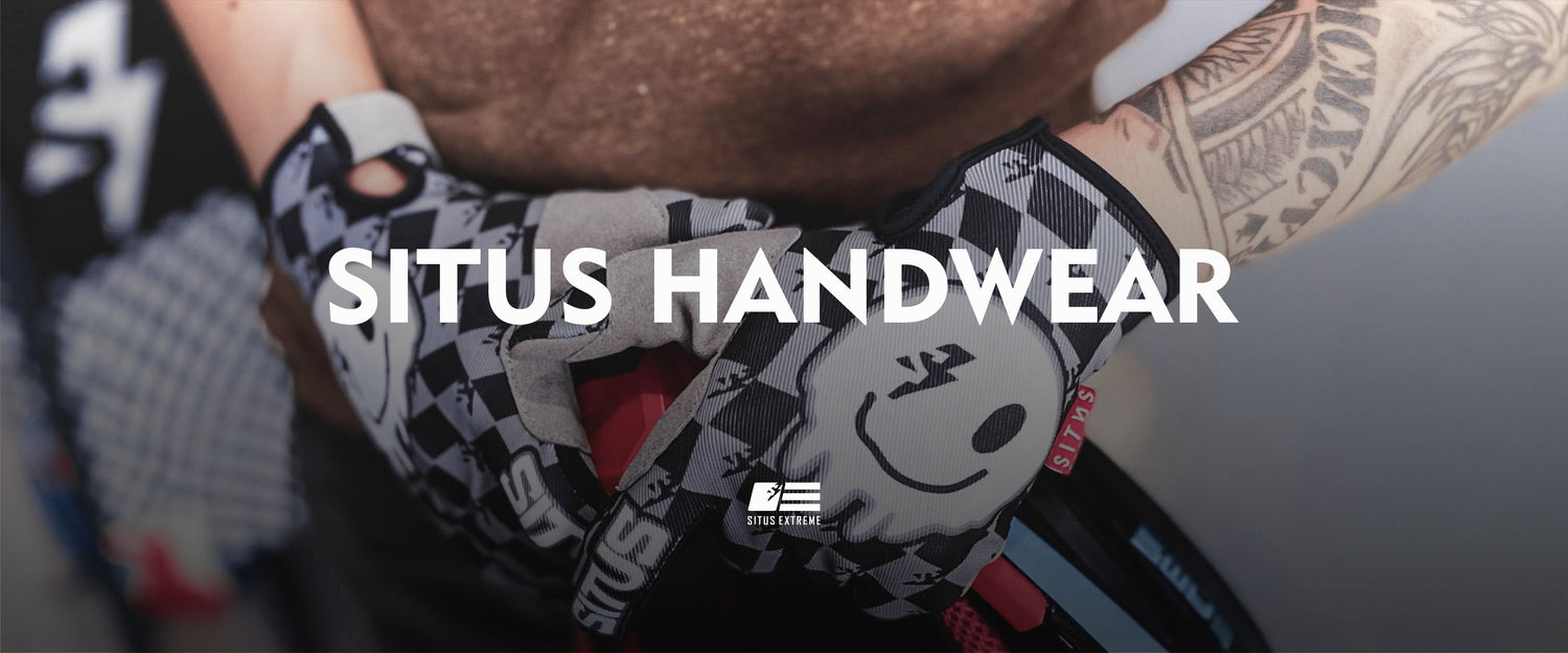 SITUS HANDWEAR